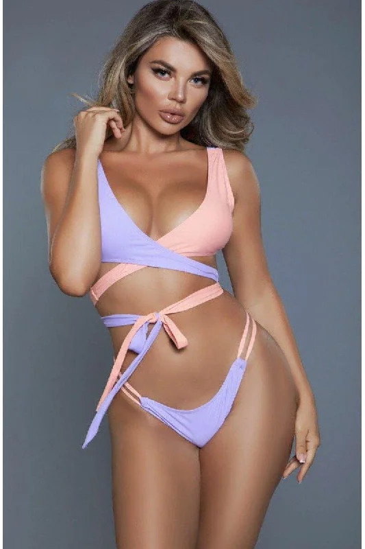 Push - up bikini top to enhance the bust for a confident beach appearanceSS-Criss Cross Strap Colorblock Bikini