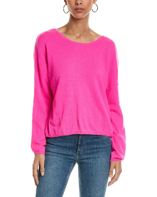 Hand - Knitted Women Sweater with Artisanal CharmBrodie Cashmere Rosa Sexy Back Cashmere Sweater