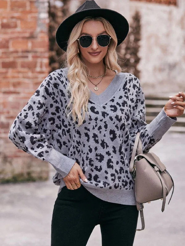 Color - Blocked Women Sweater for a Bold Fashion StatementLeopard V-Neck Dropped Shoulder Top