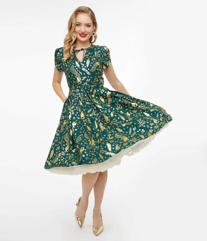 Pleated Women Dress with a Timeless and Elegant TextureUnique Vintage 1940s Green & Gold Peacock Print Dahlia Swing Dress