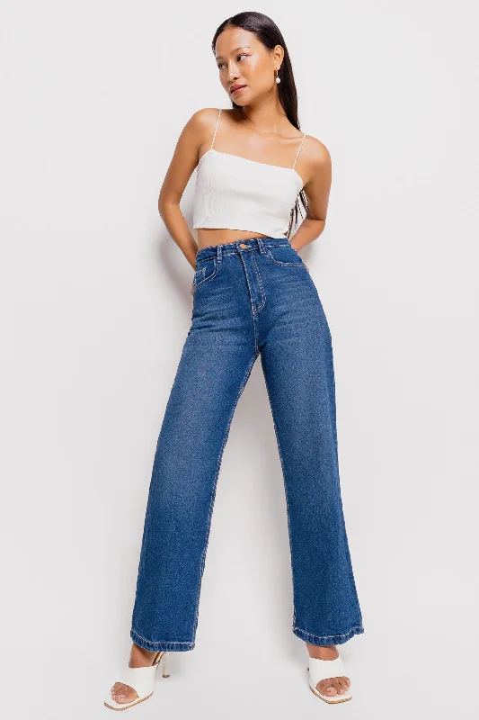 Dark - wash women jeans for a sophisticated and slimming effect90's Basic Blue Straight Jeans