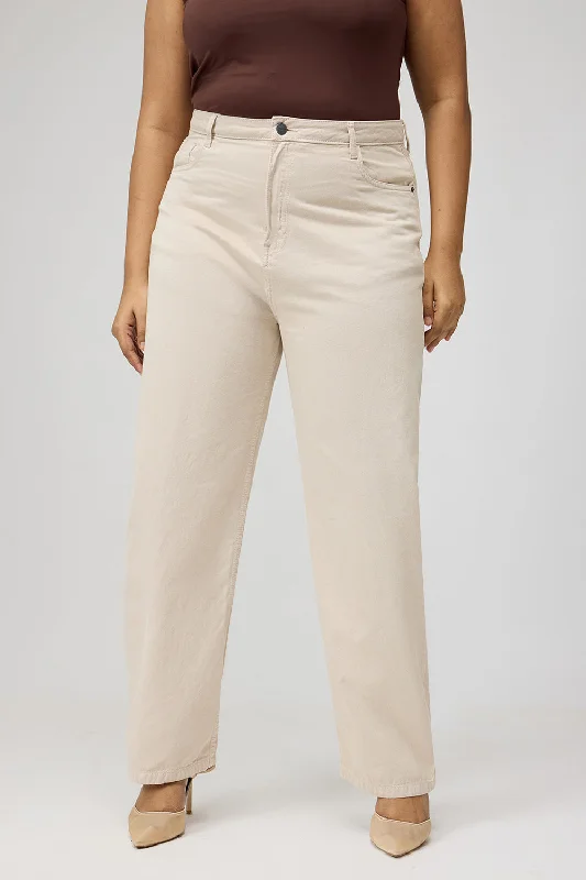 Straight - leg women jeans with a classic and timeless appealCurve Ivory Beige Straight Jeans