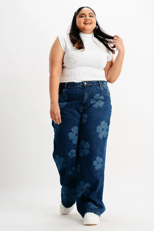 Acid - wash women jeans with a retro finishFloral Stretch Straight Jeans