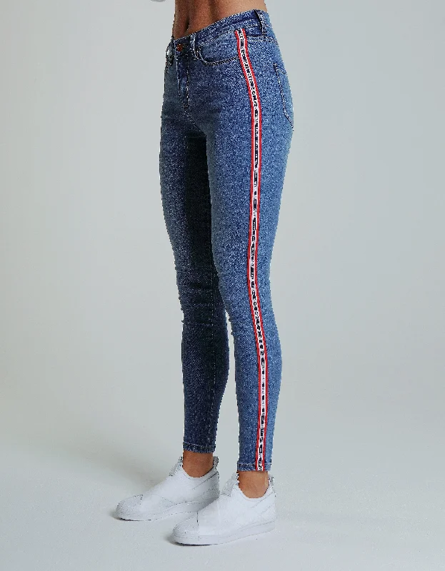 Wide - leg women jeans for a modern and relaxed vibeYasmin Mid Rise Skinny