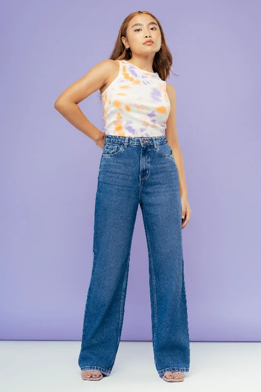 Light - wash women jeans for a fresh and summery appearanceMaytime Straight Jeans