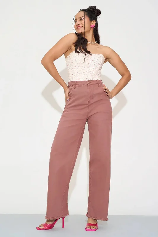 Mom jeans for a nostalgic and casual lookRustic Berry Straight Fit Jeans