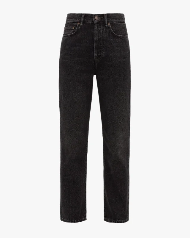 High - rise flare women jeans for a 70s - inspired lookMece Vintage Black Jean