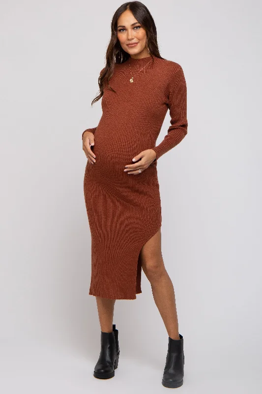 Halter Neck Women Dress to Show Off the Shoulders and NecklineBrown Ribbed Mock Neck Side Slit Maternity Midi Dress