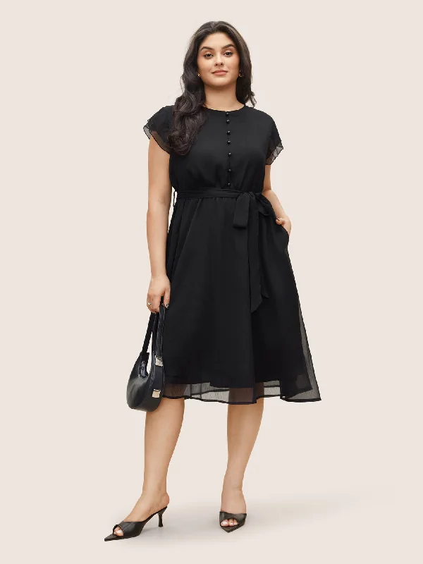 Mermaid - Style Women Dress with a Fitted Silhouette for Special OccasionsSolid Mesh Belted Ruffle Cap Sleeve Dress