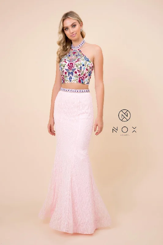 Mermaid - Style Women Dress with a Fitted Silhouette for Special OccasionsLong Two Piece Halter Prom Dress Evening Gown