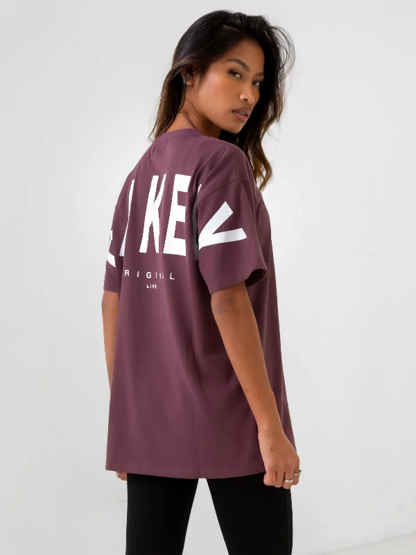 Organic Cotton Women T Shirt for Eco - Conscious WearersIsabel Oversized T-Shirt - Burgundy