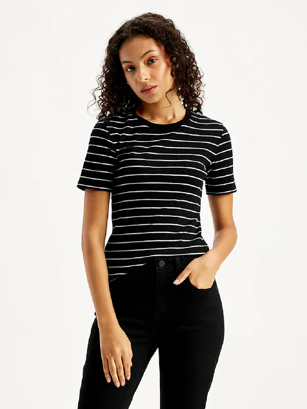 Striped Women T Shirt in a Classic PatternWomen's Striped Regular Fit T-Shirt