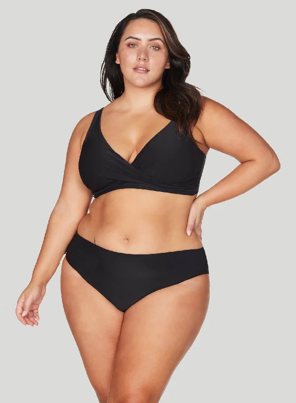 Long - line bikini top for added support and a fashionable lookArtesands: Hues Delacroix Bikini Top R Black